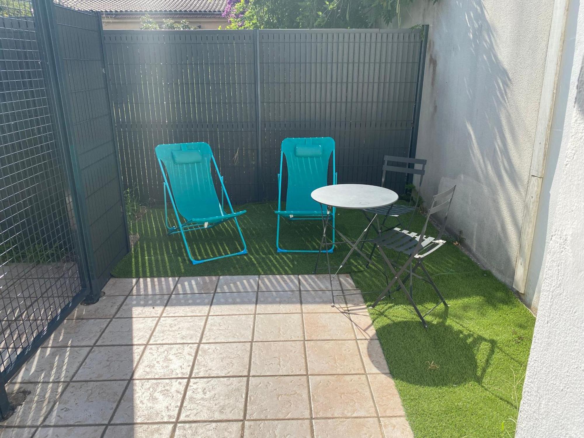 Studio Cosy Wifi Terrasse Chu-Cite Administrative-Primrose Bordeaux Ngoại thất bức ảnh